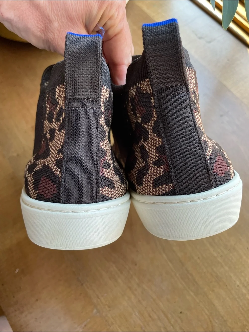 Rothy's Chelsea Wildcat Slip-On Sneakers Ankle Booties Leopard Print size 7.5